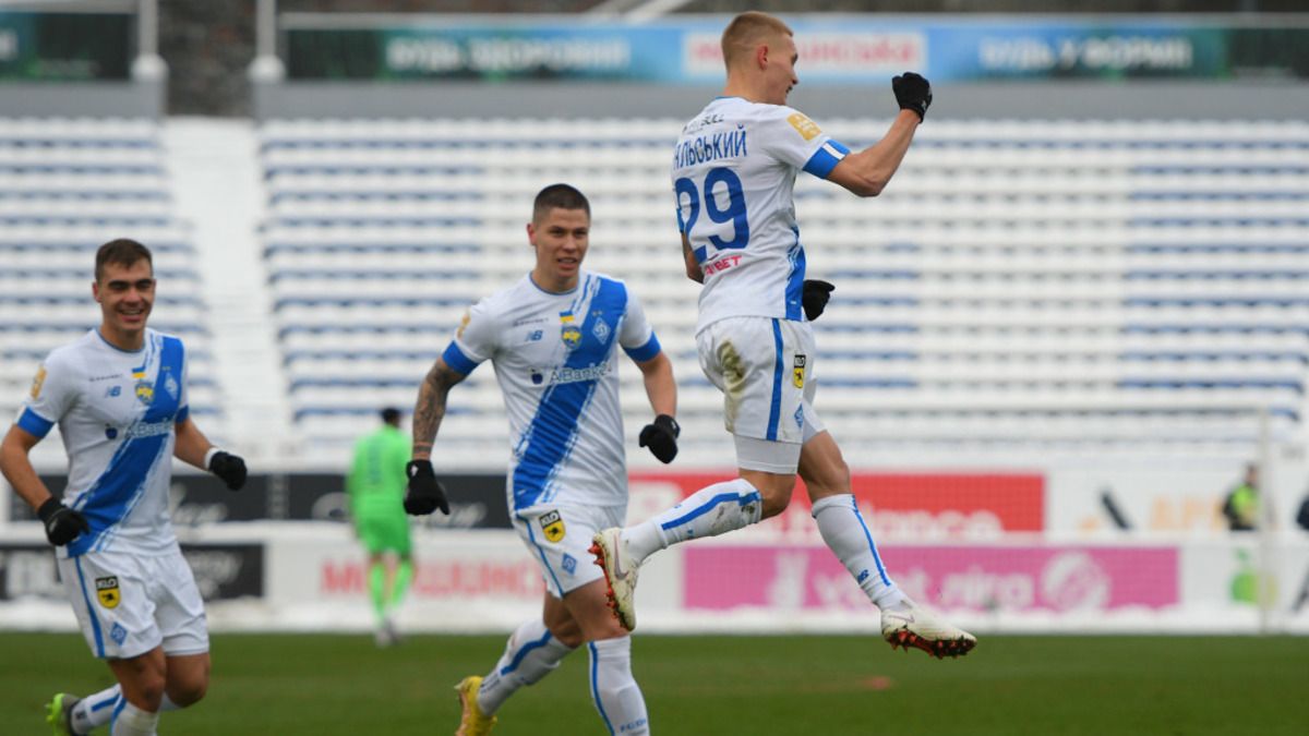 Віталій Буяльський забив 10-й гол в чемпіонаті Віталій Буяльський забив 10-й гол в чемпіонаті