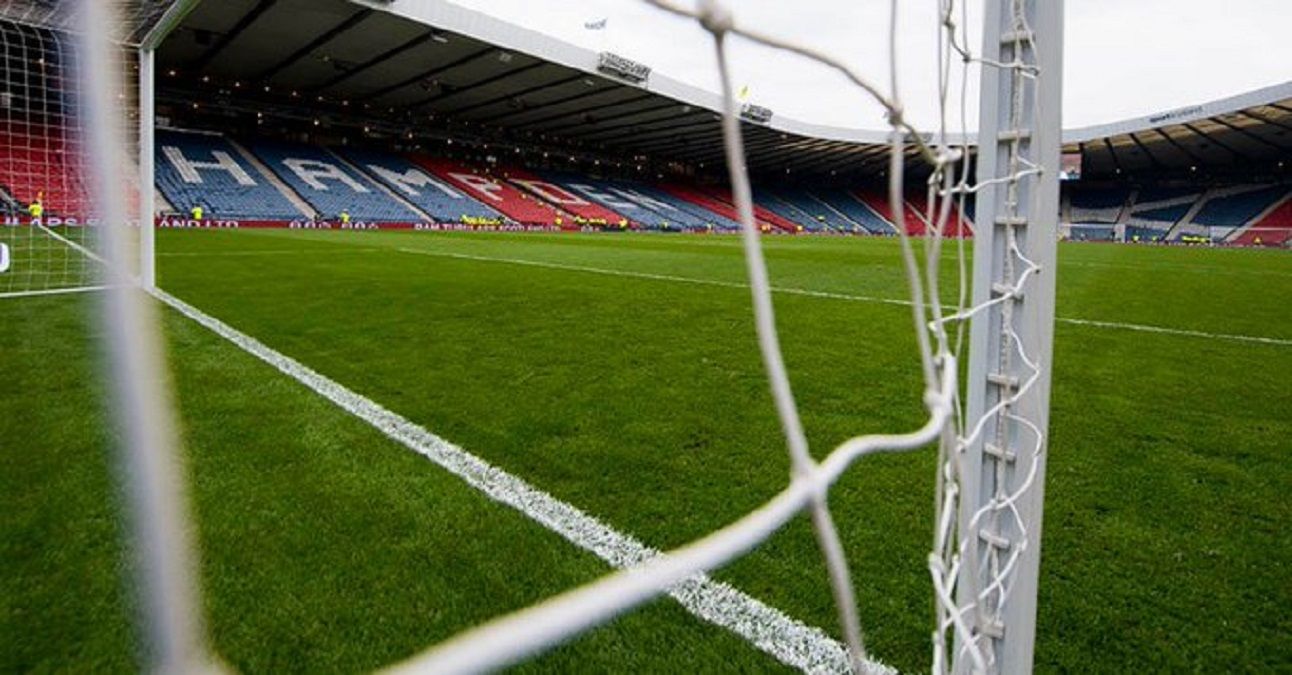 Нові футбольні правила у Шотландії – чому футболістам заборонять грати головою