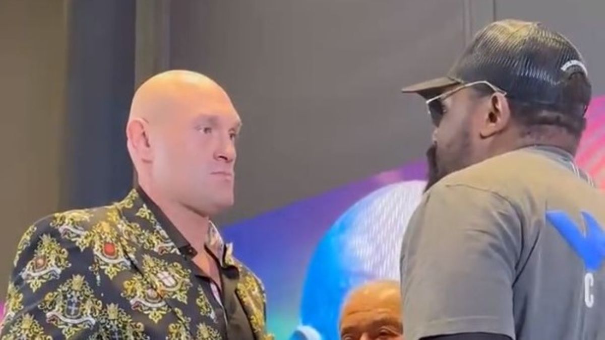 Ф'юрі під час дуелі поглядів з Чісорою Ф'юрі під час дуелі поглядів з Чісорою