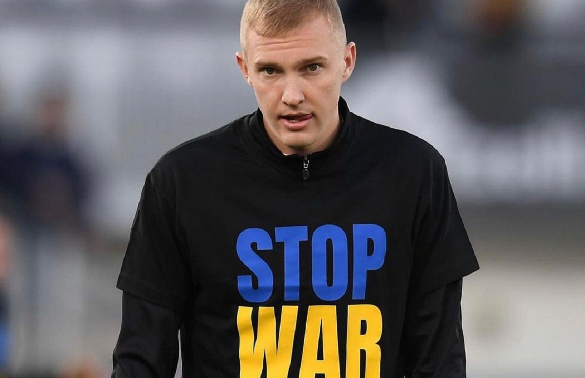 Патріотичне татуювання Віктора Коваленка – фото Патріотичне татуювання Віктора Коваленка – фото