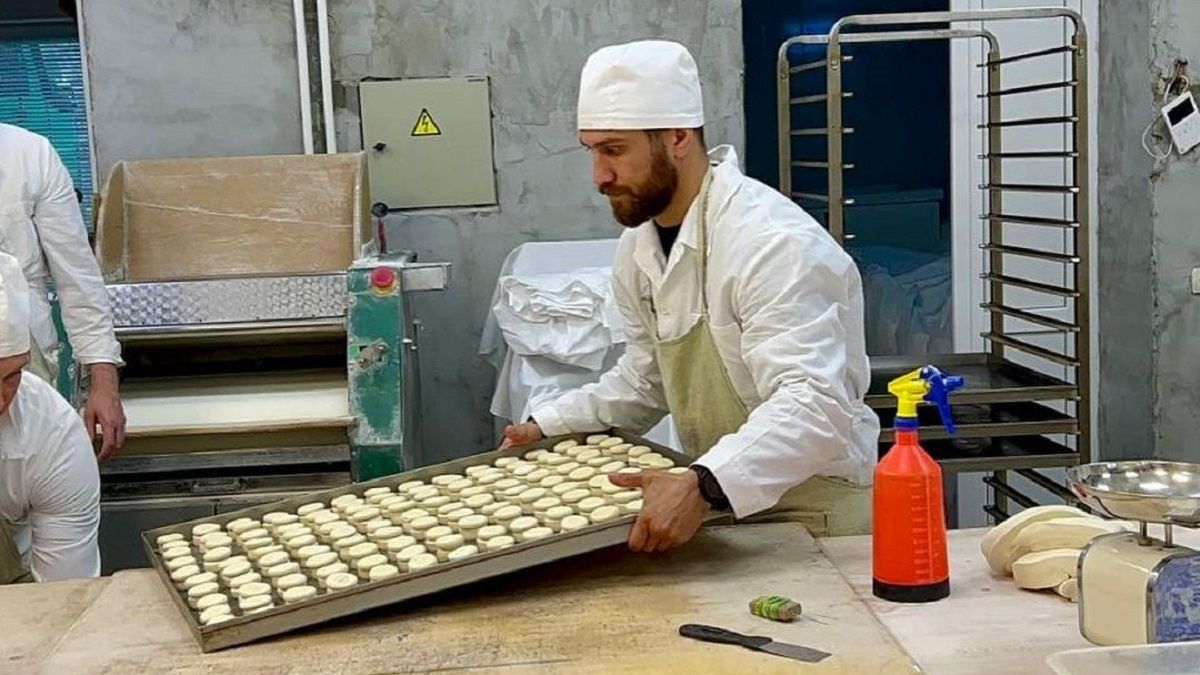 Скандали з УПЦ МП - Василь Ломаченко підтримав російських попів Скандали з УПЦ МП - Василь Ломаченко підтримав російських попів