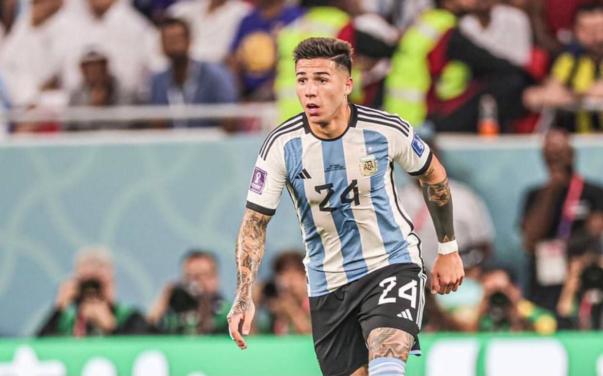 Енцо Фернандес Енцо Фернандес