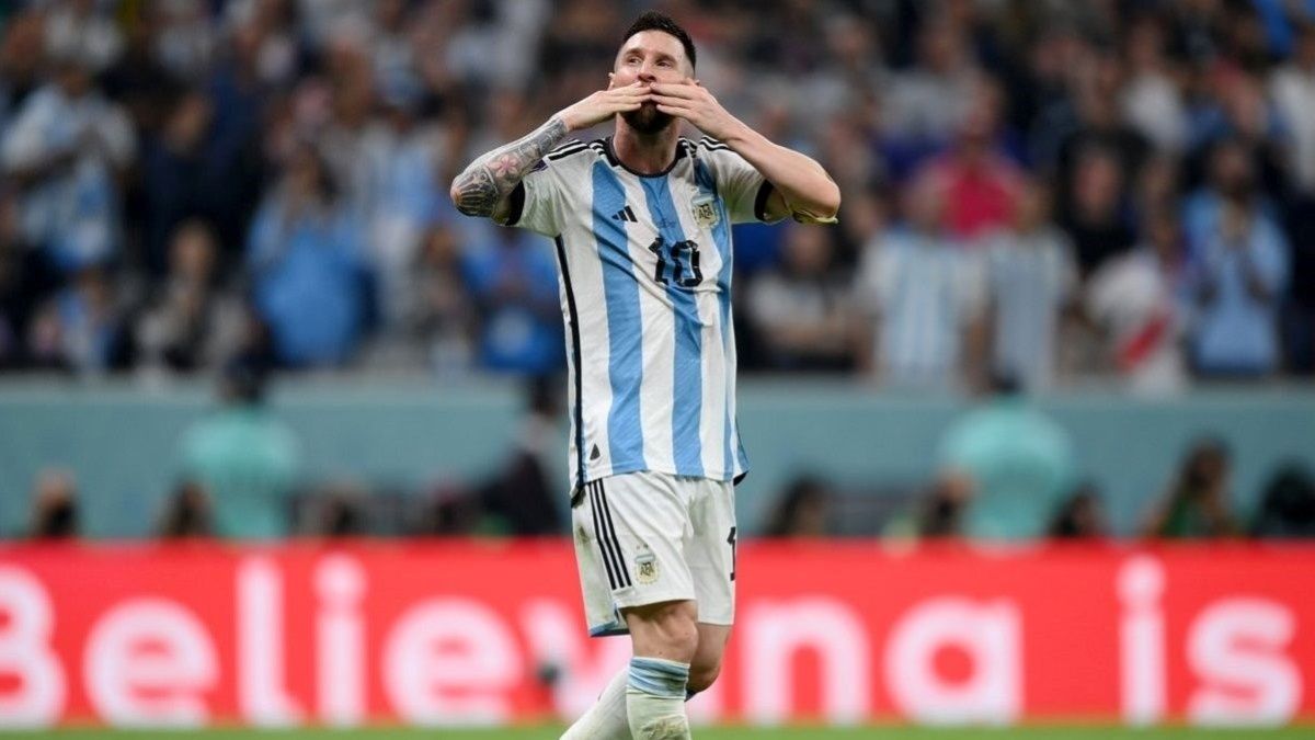 Ліонель Мессі розповів про подальші виступи у збірній Аргентини Ліонель Мессі розповів про подальші виступи у збірній Аргентини