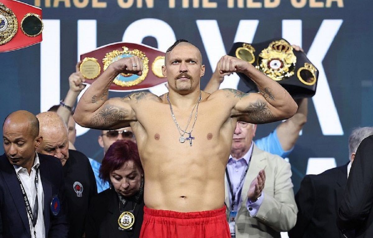 Александр Усик рассказал о тренировочном лагере в подготовке к следующему бою Александр Усик рассказал о тренировочном лагере в подготовке к следующему бою