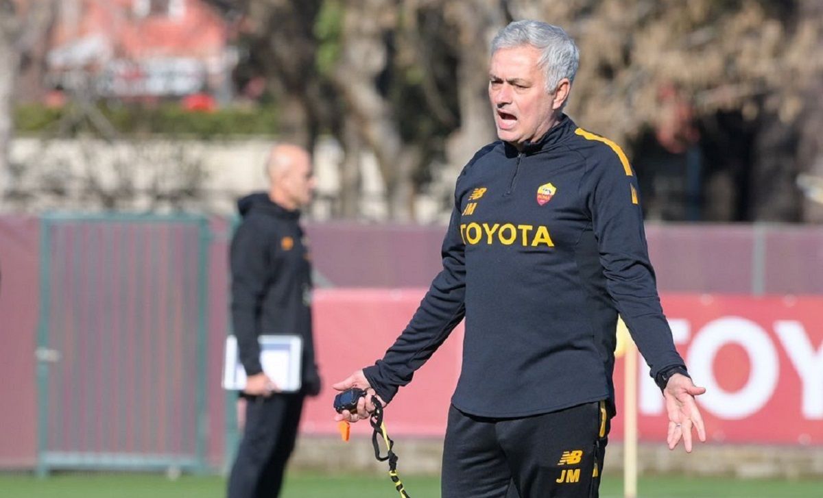 Яку відповідь дав Моурінью на запрошення збірної Португалії Яку відповідь дав Моурінью на запрошення збірної Португалії