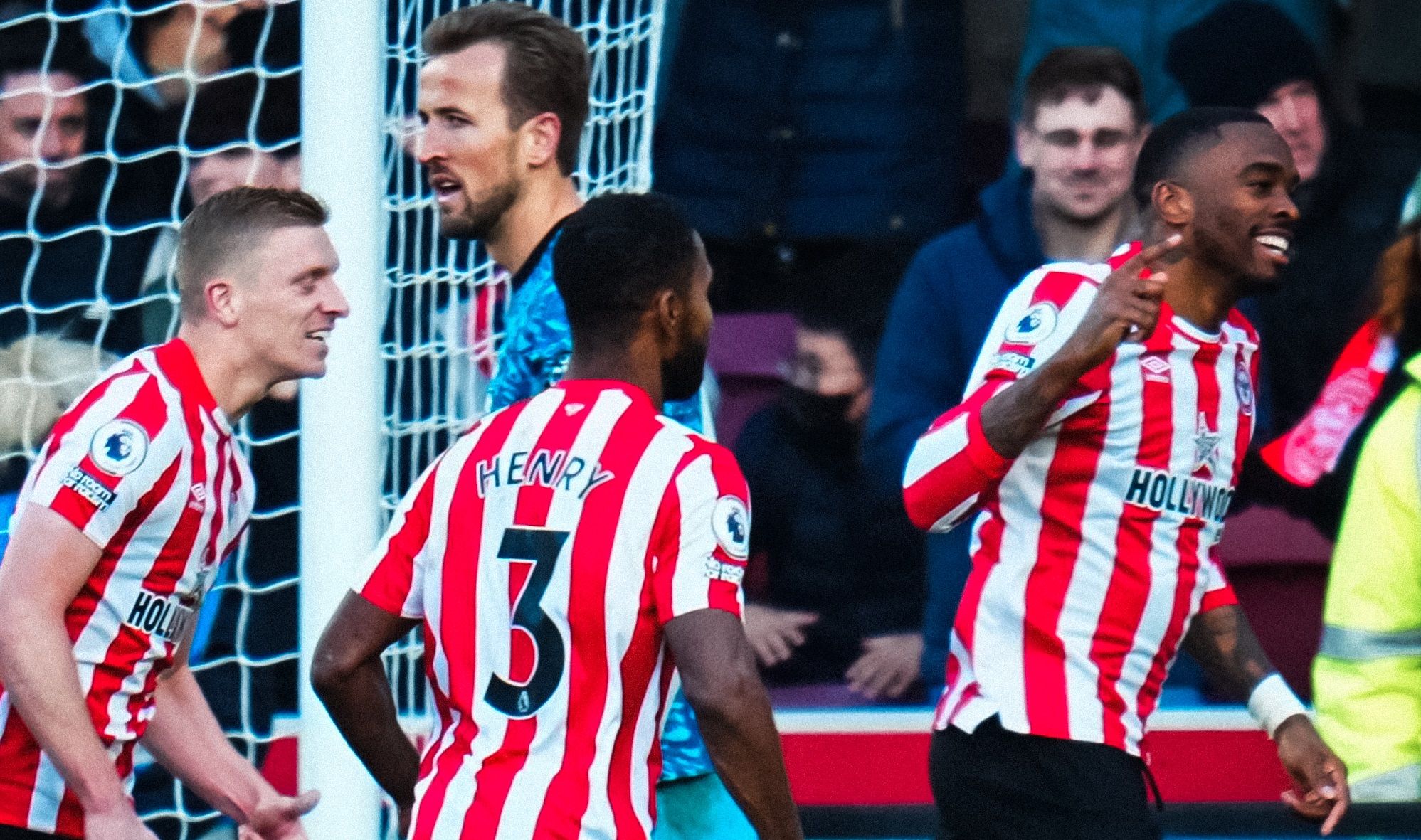 Брентфорд відібрав очки у Тоттенхема Брентфорд відібрав очки у Тоттенхема