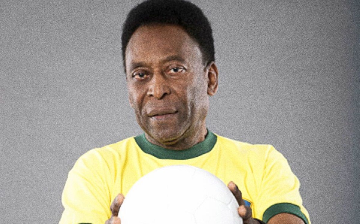 Помер Пеле – статую Христа підсвітили у кольорах прапора Бразилії Помер Пеле – статую Христа підсвітили у кольорах прапора Бразилії