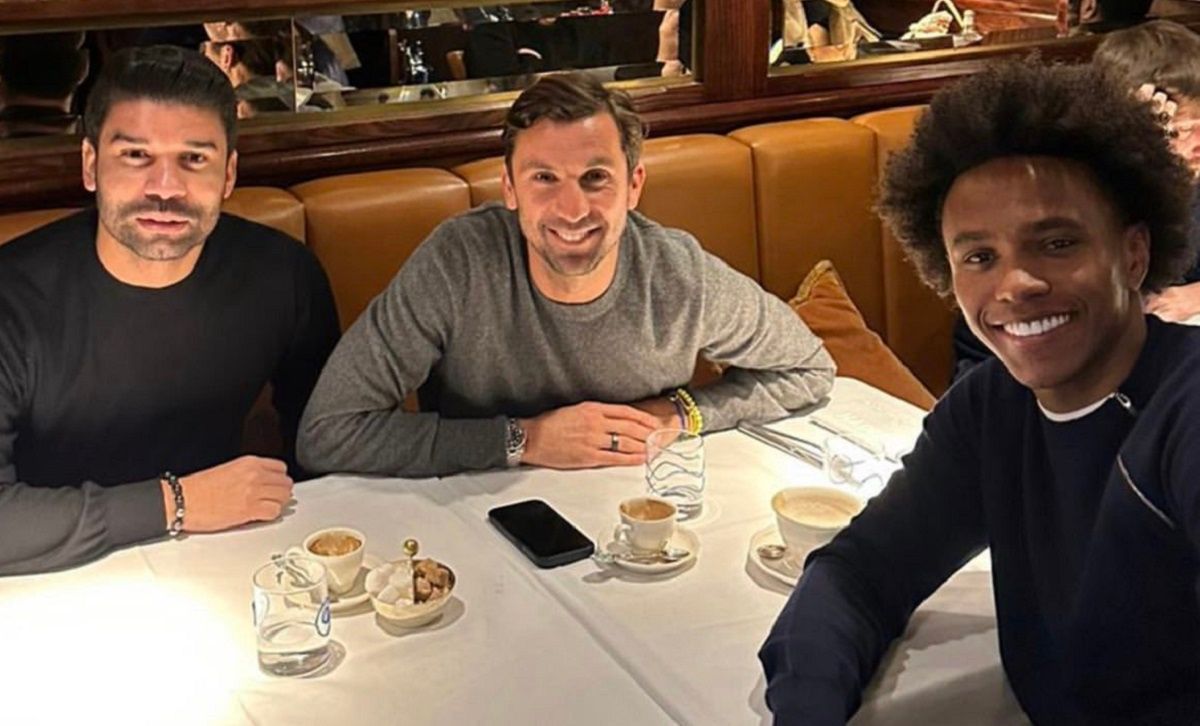 Челси – МанСити – Срна посетил матч и провел переговоры о Мудрике Челси – МанСити – Срна посетил матч и провел переговоры о Мудрике