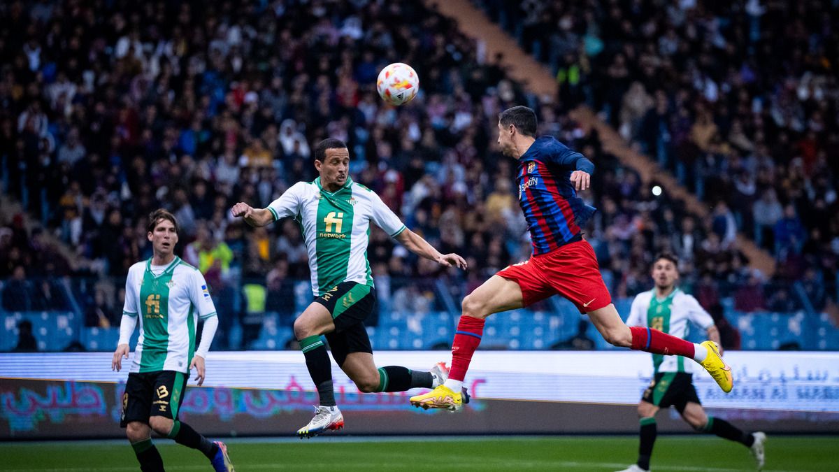 Левандовский не оставил поле без забитого гола Левандовский не оставил поле без забитого гола