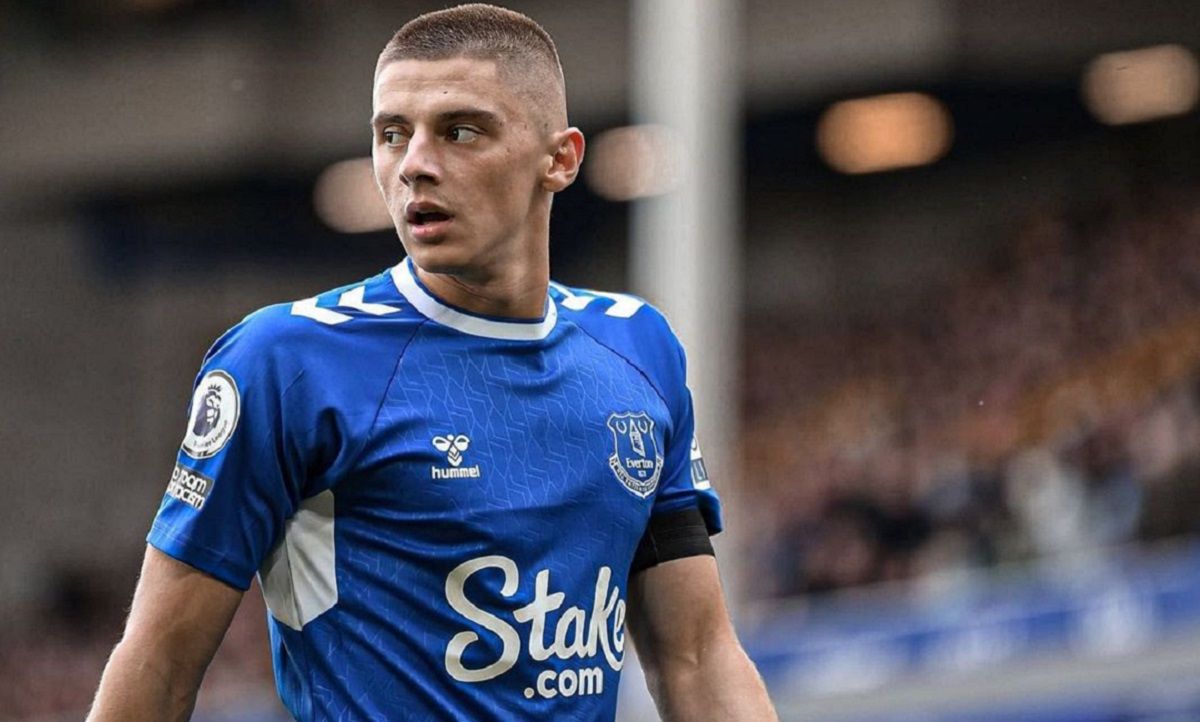 Евертон – Саутгемптон – сутичка за участю Віталія Миколенка Евертон – Саутгемптон – сутичка за участю Віталія Миколенка