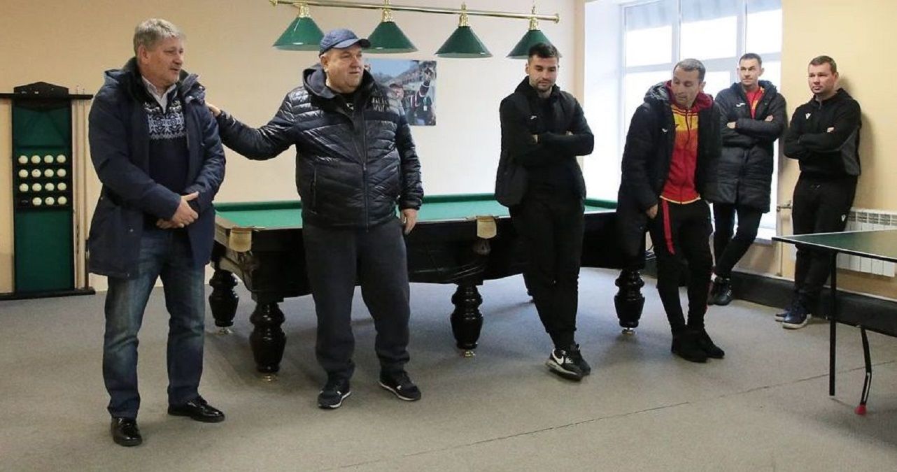 Поворознюк презентував команді нового головного тренера Ковальця Поворознюк презентував команді нового головного тренера Ковальця