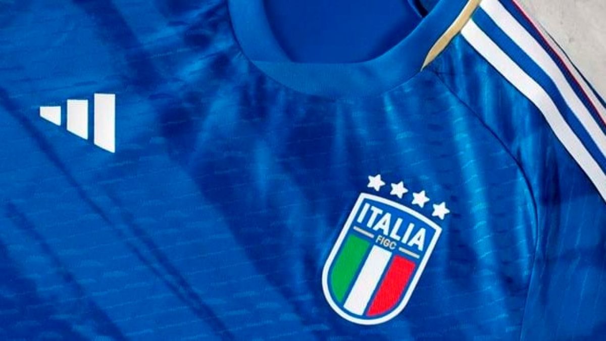 Новая форма сборной Италии