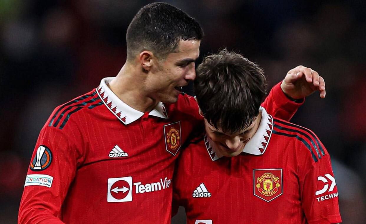 Кріштіану Роналду та Алехандро Гарначо Кріштіану Роналду та Алехандро Гарначо