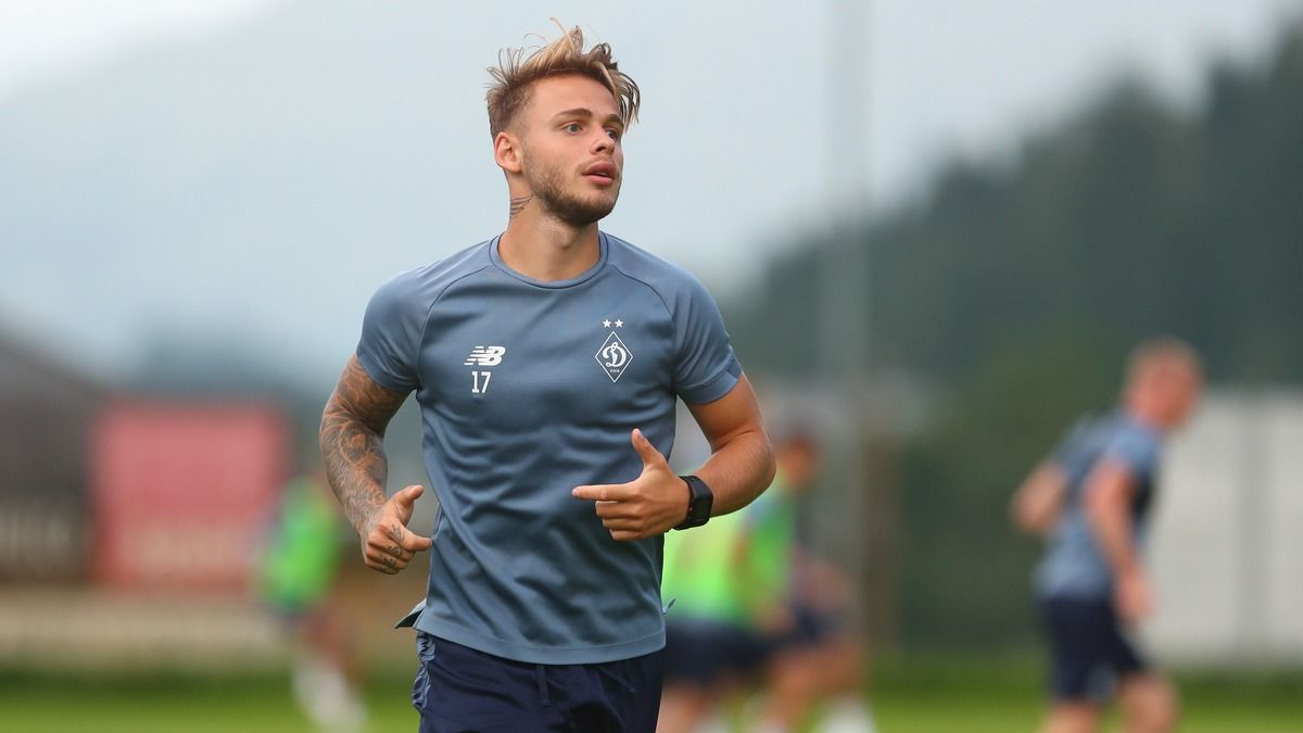 Богдан Лєднєв тренується з Динамо Богдан Лєднєв тренується з Динамо