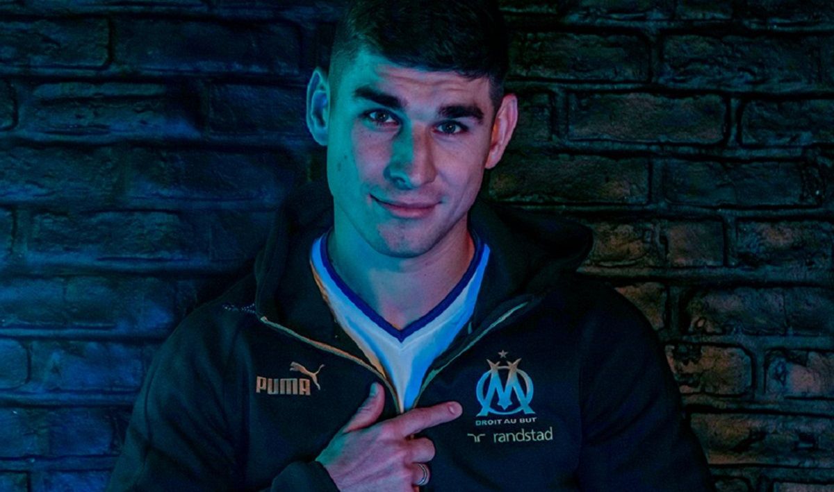 Маліновський привітав фанатів Марселя з перемогою в 1/16 Кубка Франції – відео Маліновський привітав фанатів Марселя з перемогою в 1/16 Кубка Франції – відео