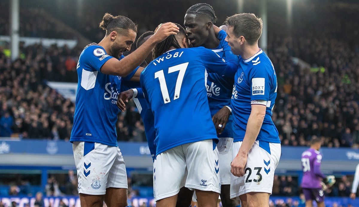 Эвертон выставлен на продажу – президент клуба ответил на слухи Эвертон выставлен на продажу – президент клуба ответил на слухи