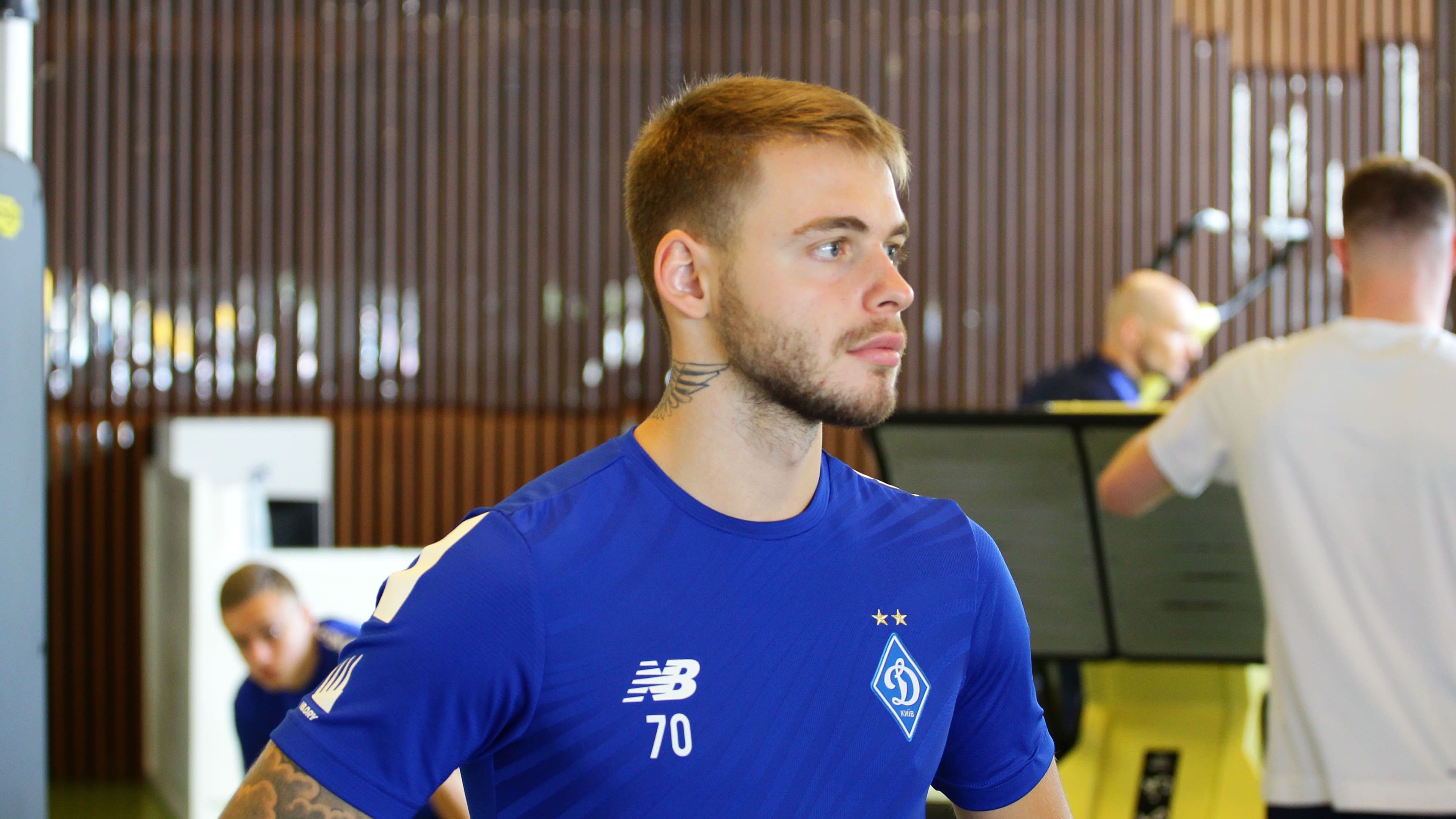 Богдан Леднев Богдан Леднев