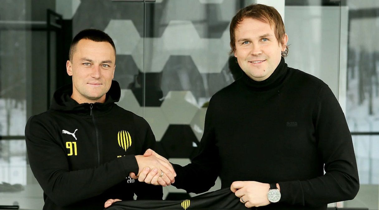 Роман Карасюк хотів приховати свою участь у матчах Пюніка проти клубів із Росії Роман Карасюк хотів приховати свою участь у матчах Пюніка проти клубів із Росії