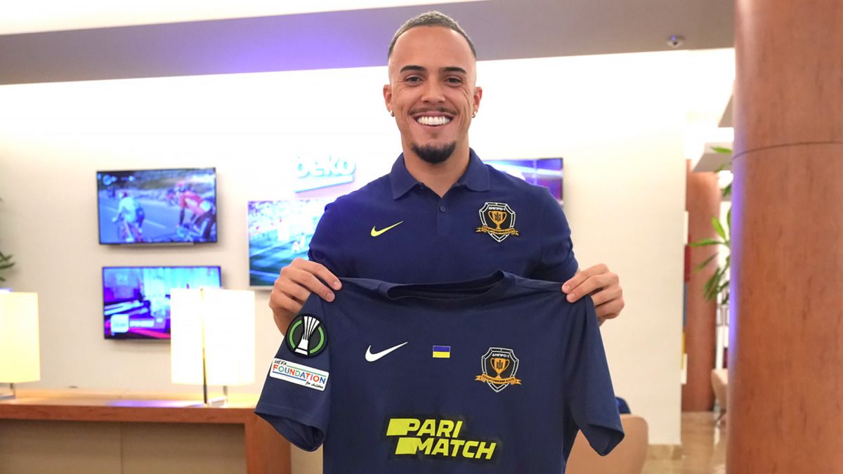 Жоан Пеглоу – новичок Днепра-1 Жоан Пеглоу – новичок Днепра-1