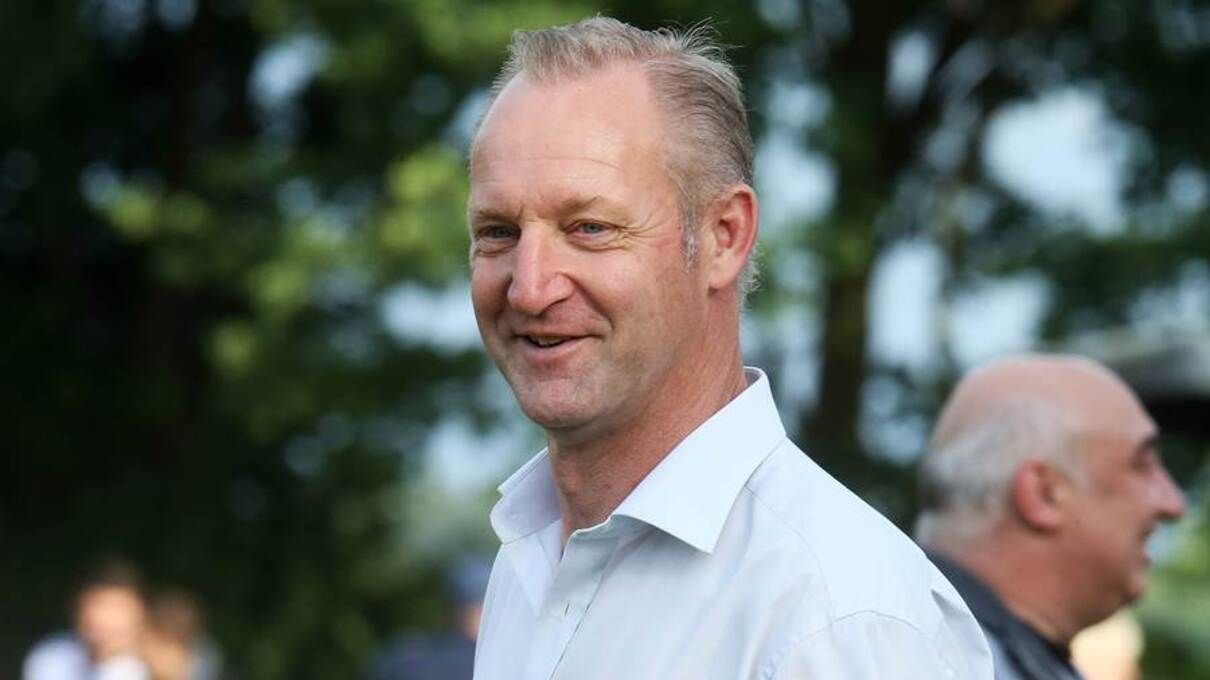 Загрожує довічне ув'язнення: німецького футболіста заарештували за шпигунство на користь Росії Загрожує довічне ув'язнення: німецького футболіста заарештували за шпигунство на користь Росії