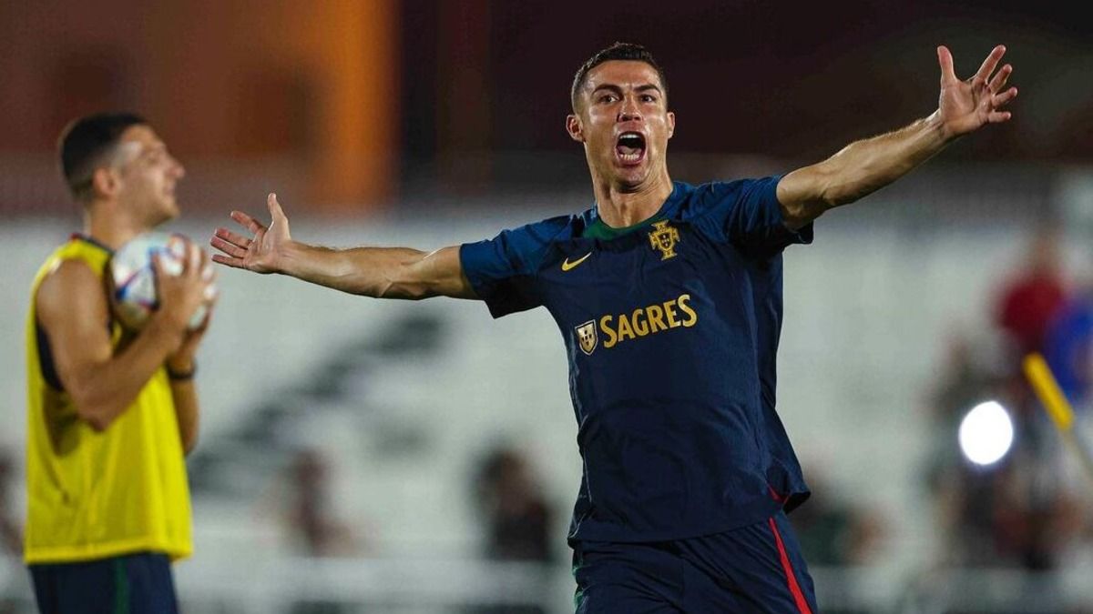 Криштиану Роналду исполнилось 38 лет Криштиану Роналду исполнилось 38 лет