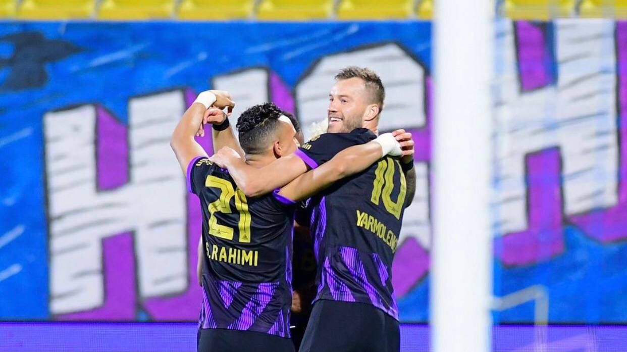 Игроки Аль-Айна празднуют гол Ярмоленко. Игроки Аль-Айна празднуют гол Ярмоленко.