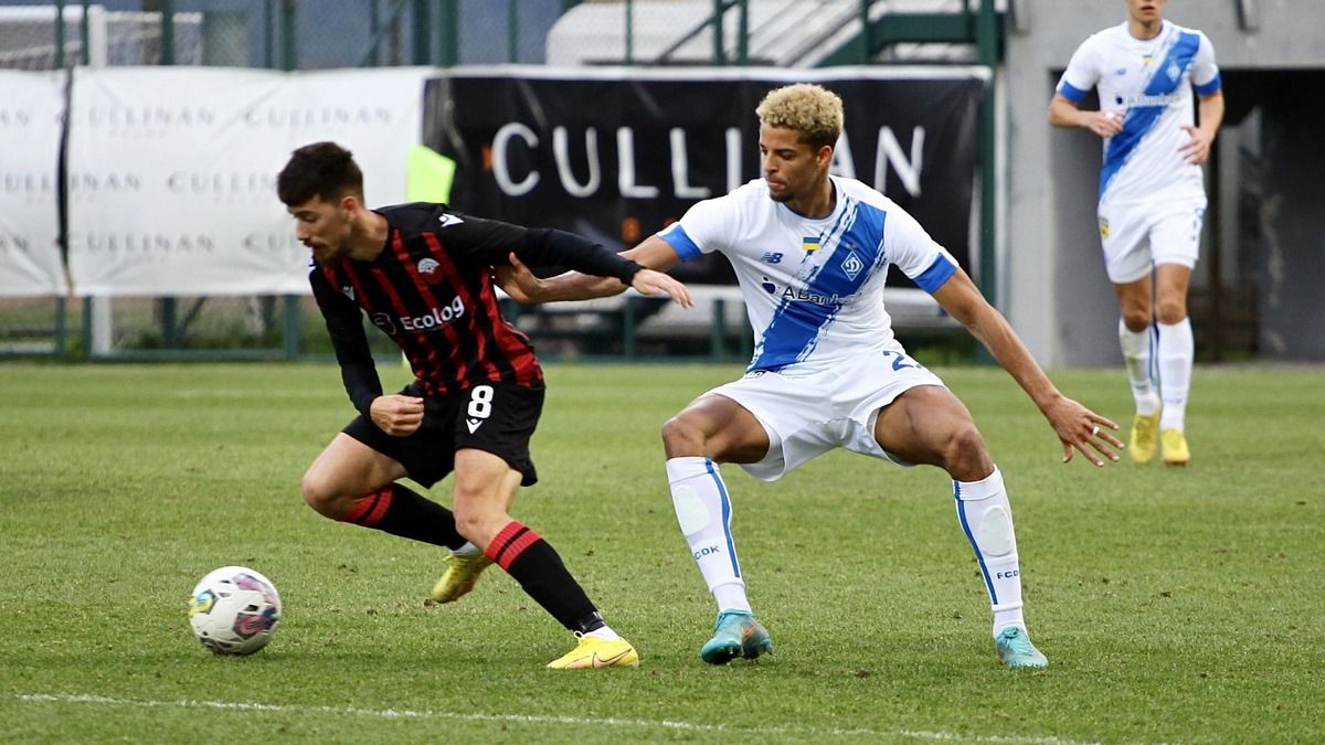 Лонвейк забив переможний гол за Динамо Лонвейк забив переможний гол за Динамо