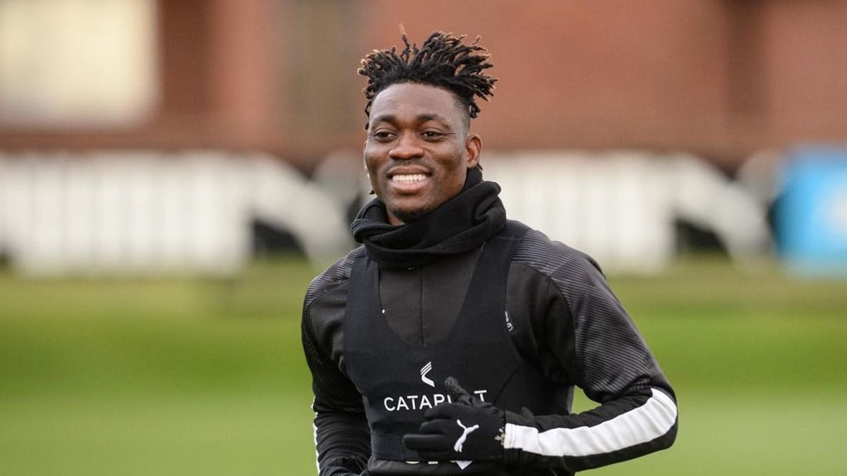 Кристиана Атсу спасли из-под завалов Кристиана Атсу спасли из-под завалов