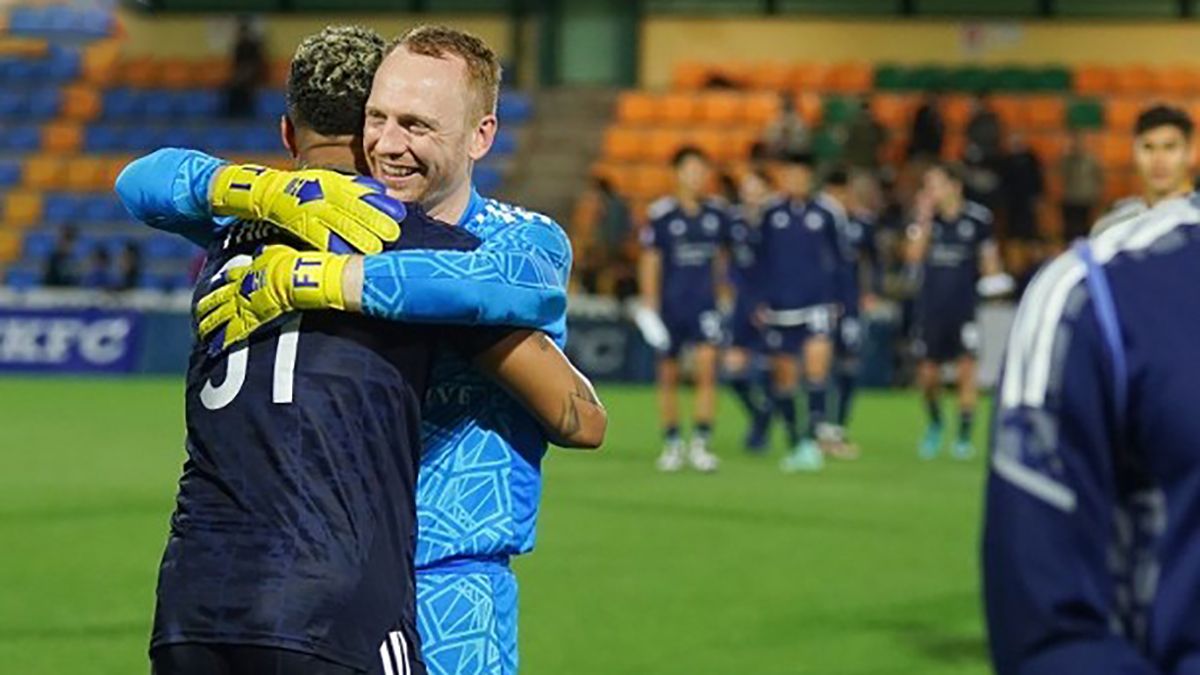 Фредді Тумер після забитого голу Фредді Тумер після забитого голу