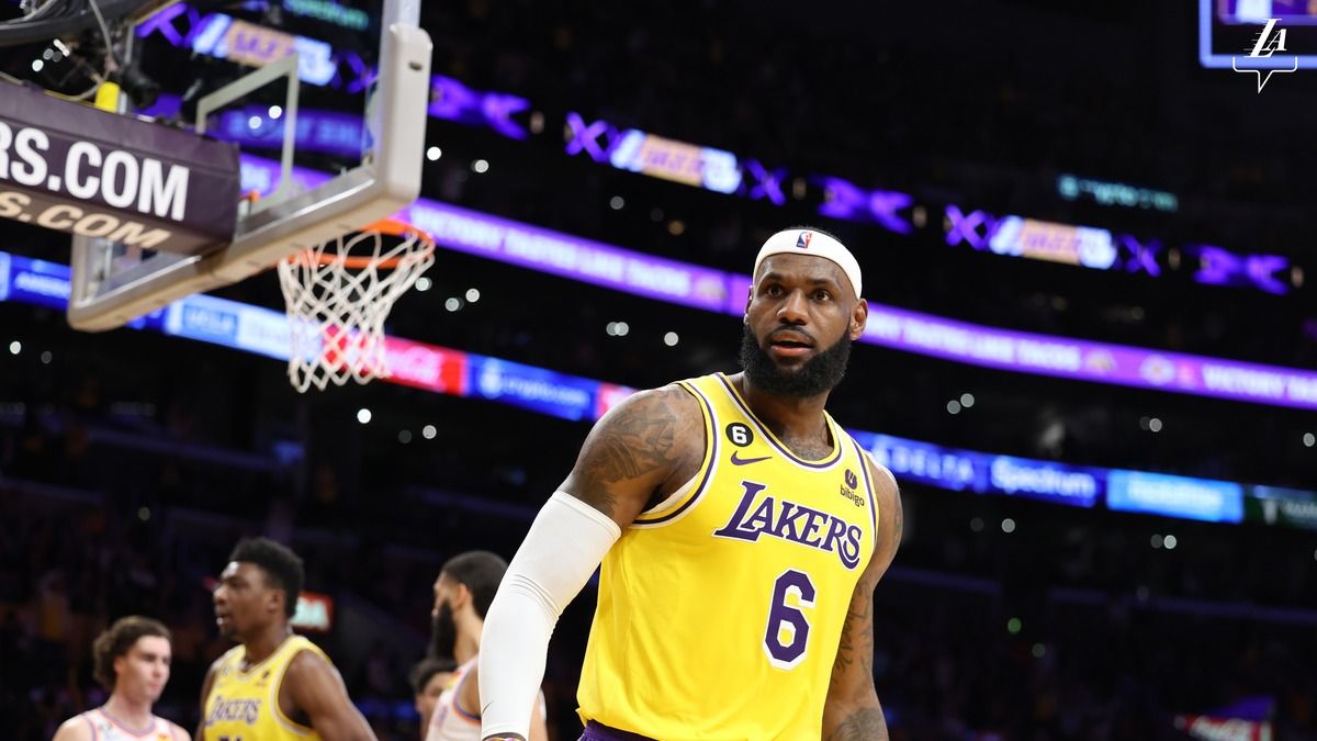 Леброн установил новый рекорд НБА Леброн установил новый рекорд НБА