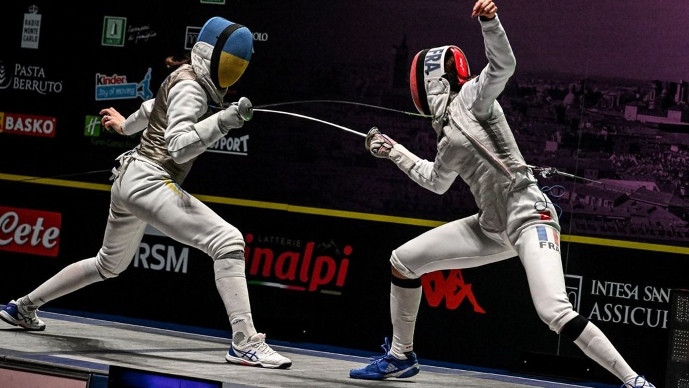 Полозюк поступилась Тюбіус Полозюк поступилась Тюбіус