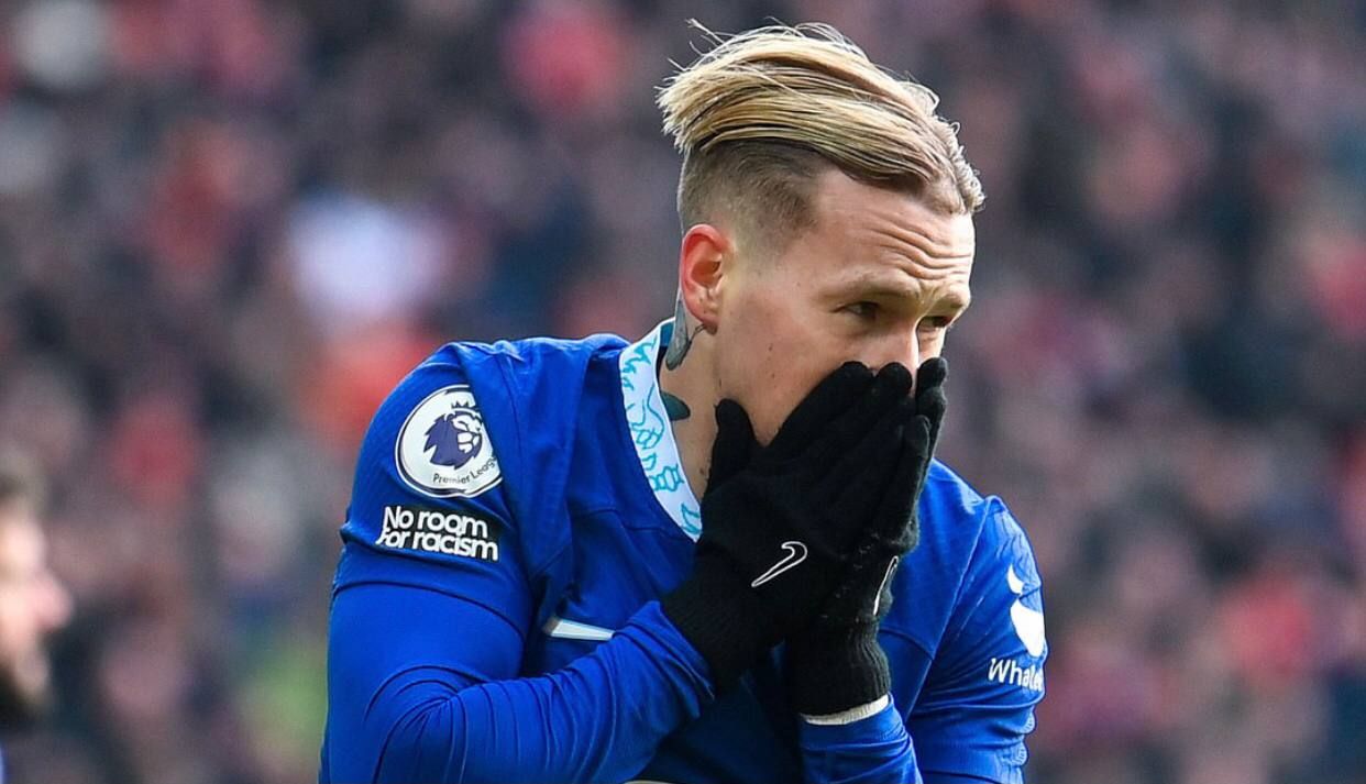 Гравець Челсі Михайло Мудрик Гравець Челсі Михайло Мудрик