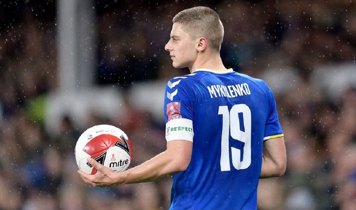 Миколенко рассказал, как его отец не приехал на матч ради защиты Украины Миколенко рассказал, как его отец не приехал на матч ради защиты Украины