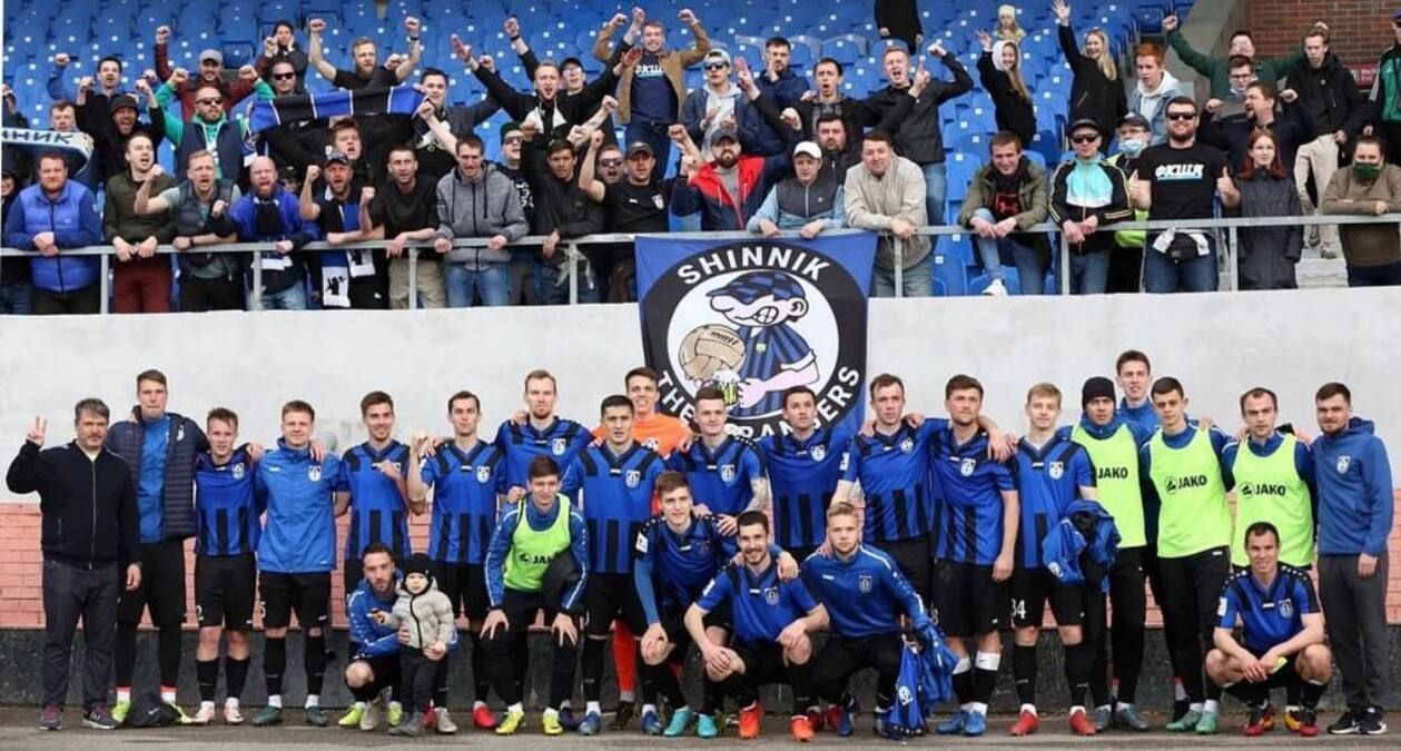 Игроки и болельщики Шинника Игроки и болельщики Шинника