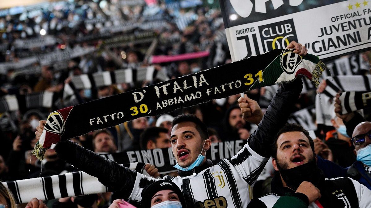 Специя – Ювентус – фанат туринцев помочился на стюардов стадиона Специя – Ювентус – фанат туринцев помочился на стюардов стадиона