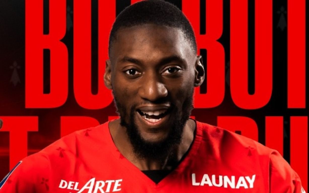 Карл Токо Екамбі Карл Токо Екамбі