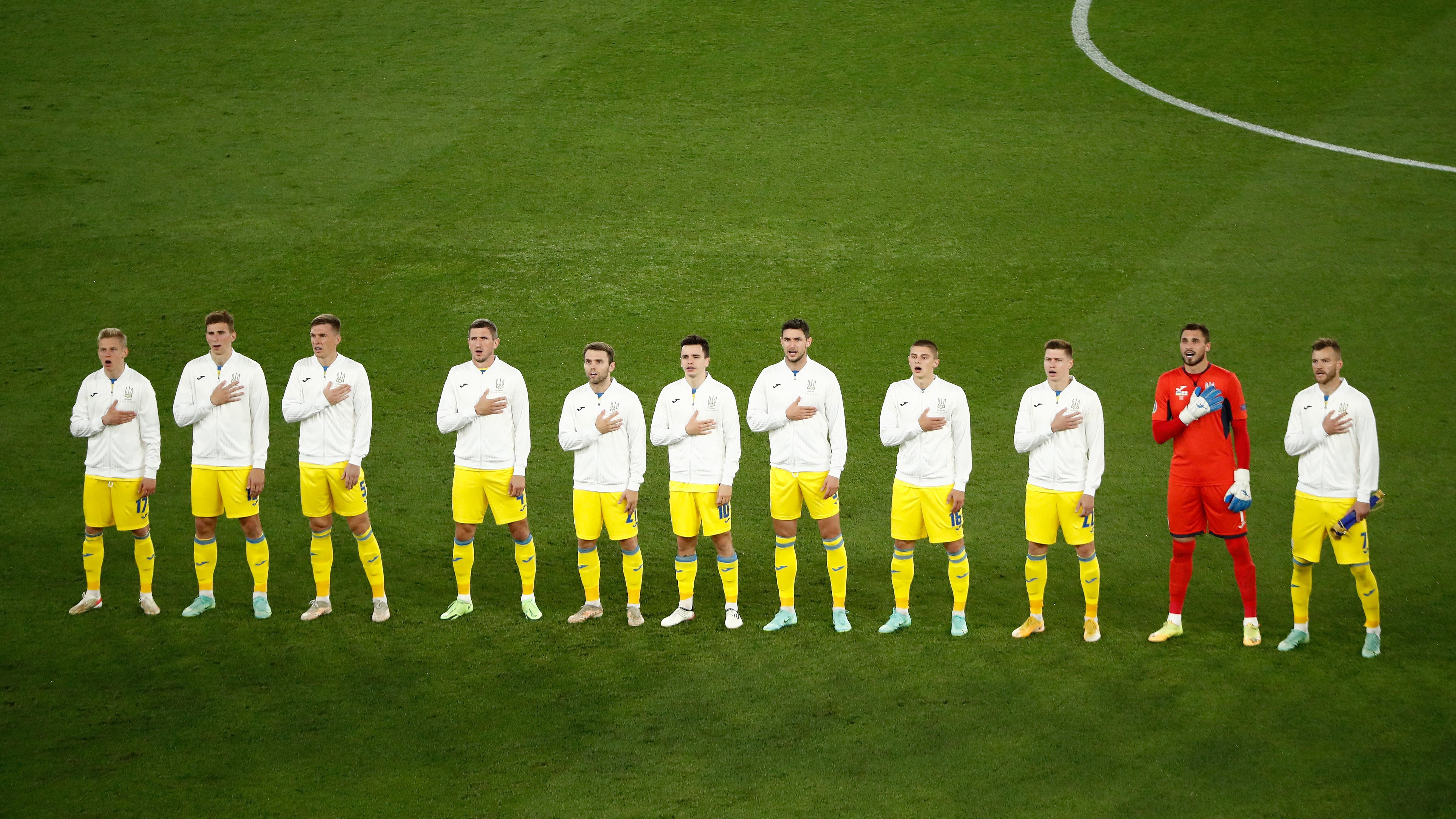 Збірна України з футболу Збірна України з футболу