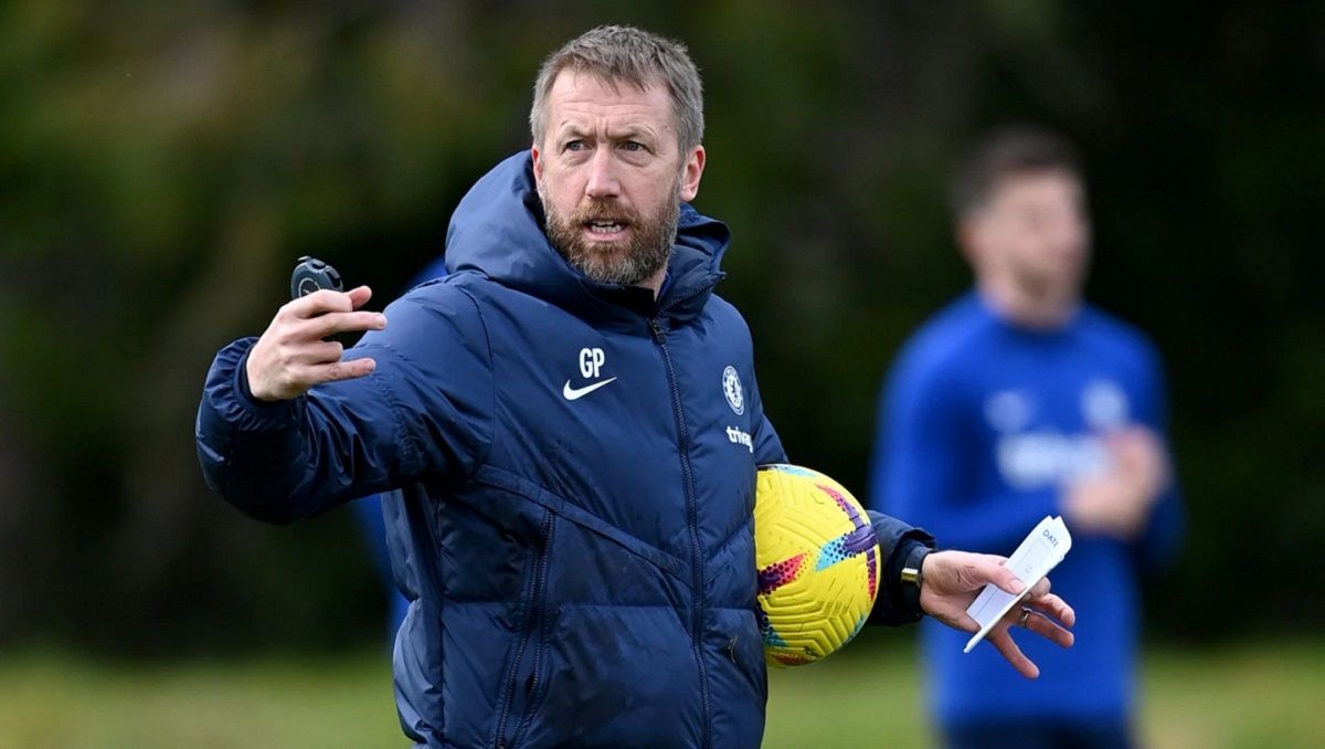 Поттер рассказал об угрозах в бой его семьи от фанатов Челси на фоне провального сезона Поттер рассказал об угрозах в бой его семьи от фанатов Челси на фоне провального сезона