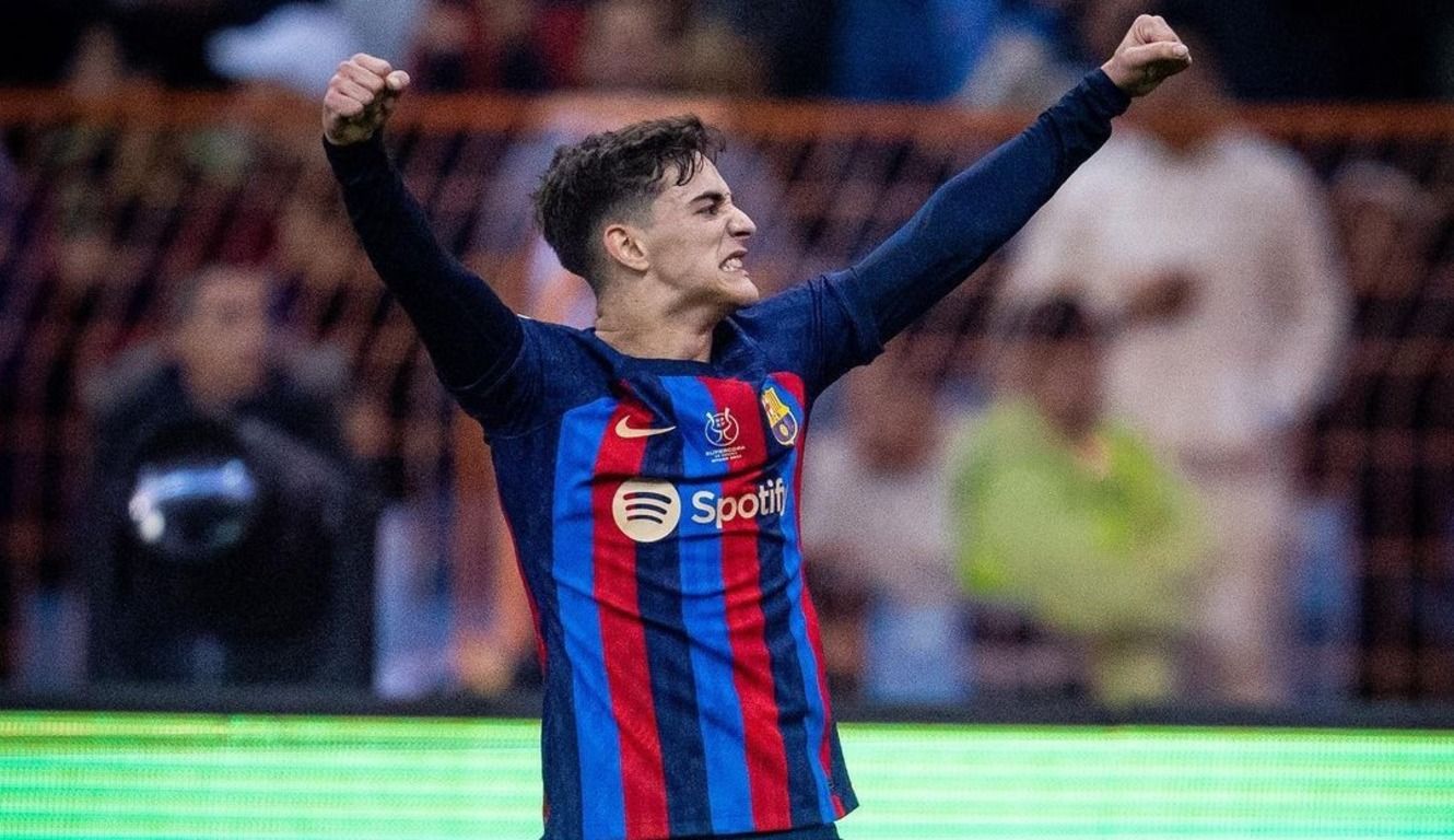 Гави не сдержался перед фанатами Гави не сдержался перед фанатами