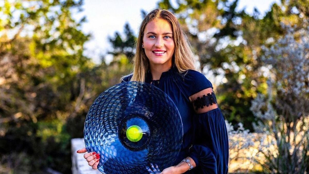 Марта Костюк прокомментировала, почему не пожала руку россияне Варваре Грачевой Марта Костюк прокомментировала, почему не пожала руку россияне Варваре Грачевой