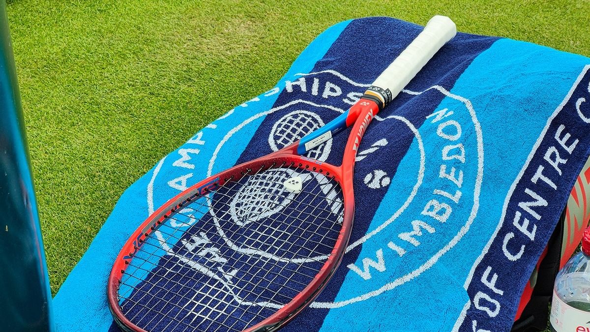 Теннисистов из России и Беларуси допустили к Уимблдонскому турниру Теннисистов из России и Беларуси допустили к Уимблдонскому турниру