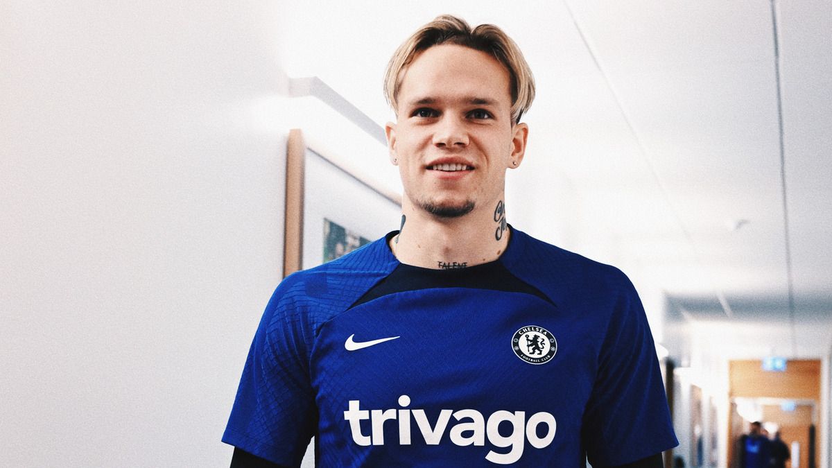 Тренер Челсі Грем Поттер повідомив, чи зіграє Мудрик в матчі 27-го туру АПЛ Тренер Челсі Грем Поттер повідомив, чи зіграє Мудрик в матчі 27-го туру АПЛ