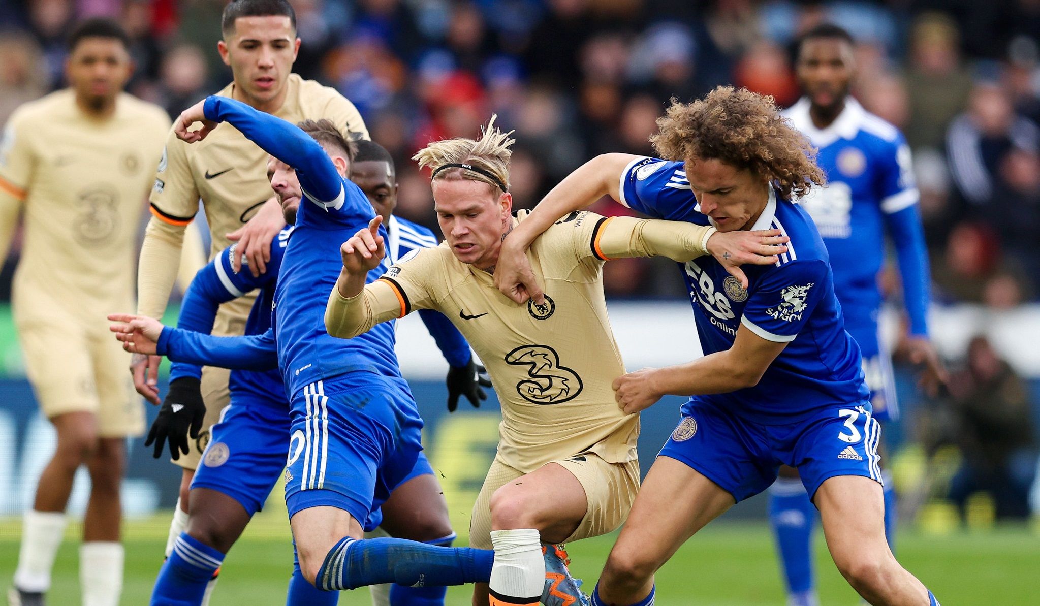 Михаил Мудрик против Лестера Михаил Мудрик против Лестера