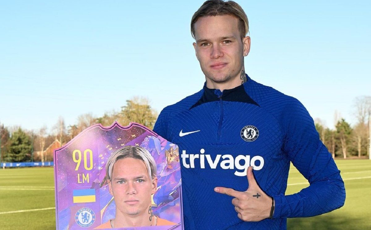 Как Мудрик в стиле Дрогба отпраздновал незачтенный гол за Челси - видео Как Мудрик в стиле Дрогба отпраздновал незачтенный гол за Челси - видео