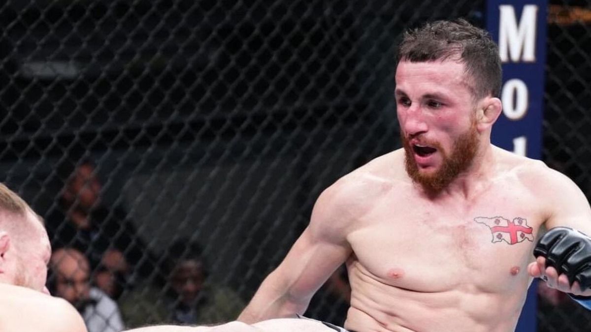 Грузинский боец UFC Мераб Двалишвили назвал избитого россиянина Петра Яна быдлом Грузинский боец UFC Мераб Двалишвили назвал избитого россиянина Петра Яна быдлом