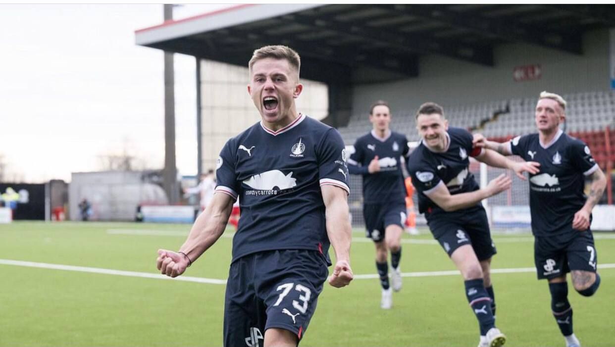 Игроки Фолкерка Игроки Фолкерка