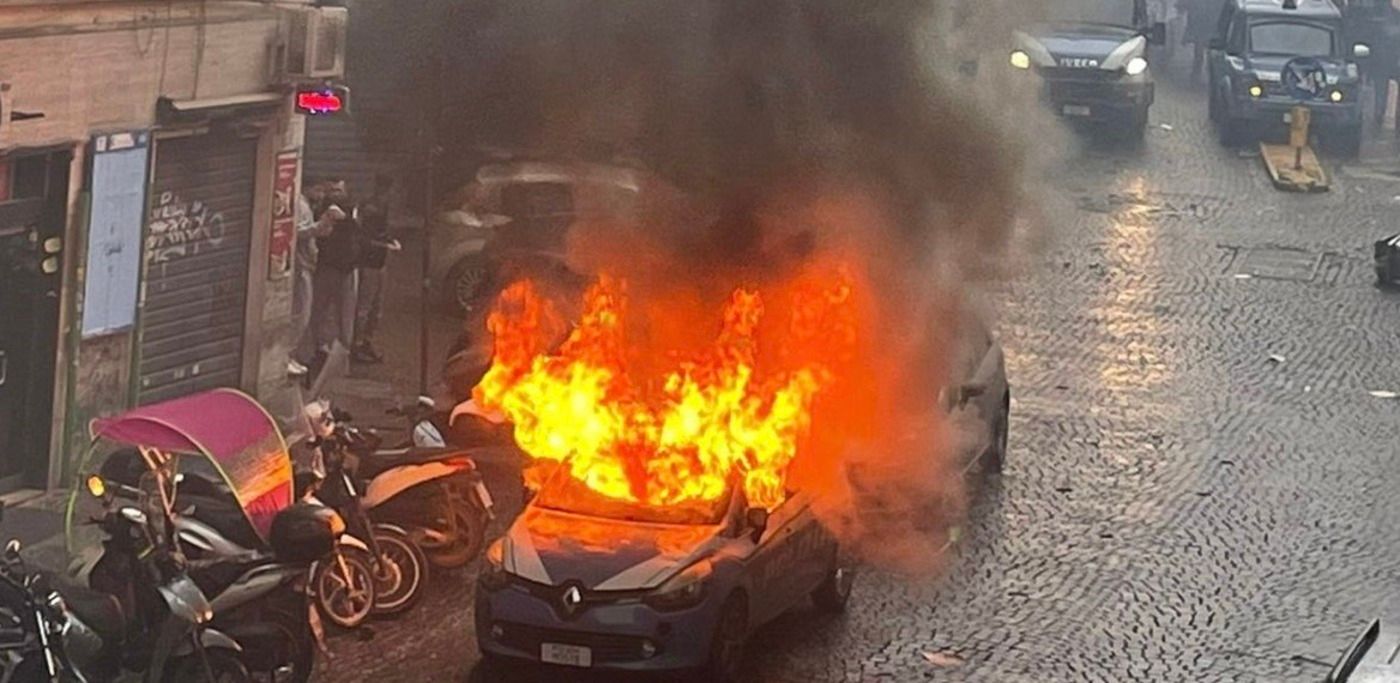 Хаос на улицах Неаполя