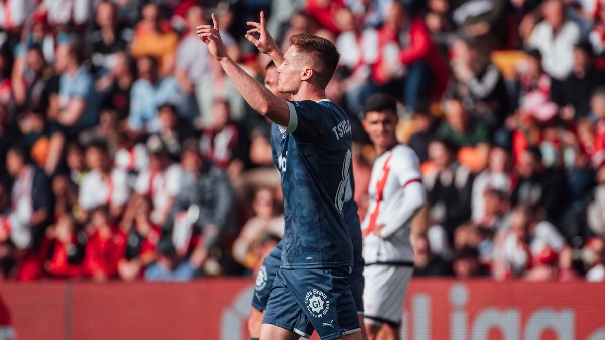 Видео второго гола Виктора Цыганкова в матче Ла Лиги против Райо Вальекано Видео второго гола Виктора Цыганкова в матче Ла Лиги против Райо Вальекано