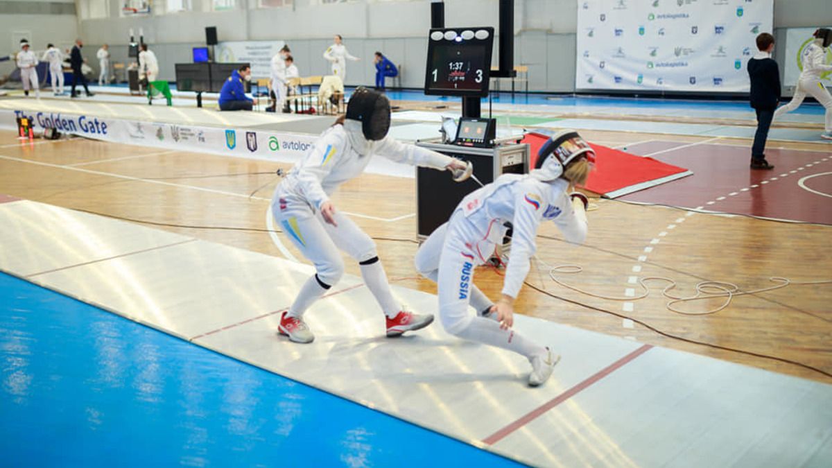 Українські фехтувальники бойкотуватимуть змагання за участю росіян та білорусів Українські фехтувальники бойкотуватимуть змагання за участю росіян та білорусів