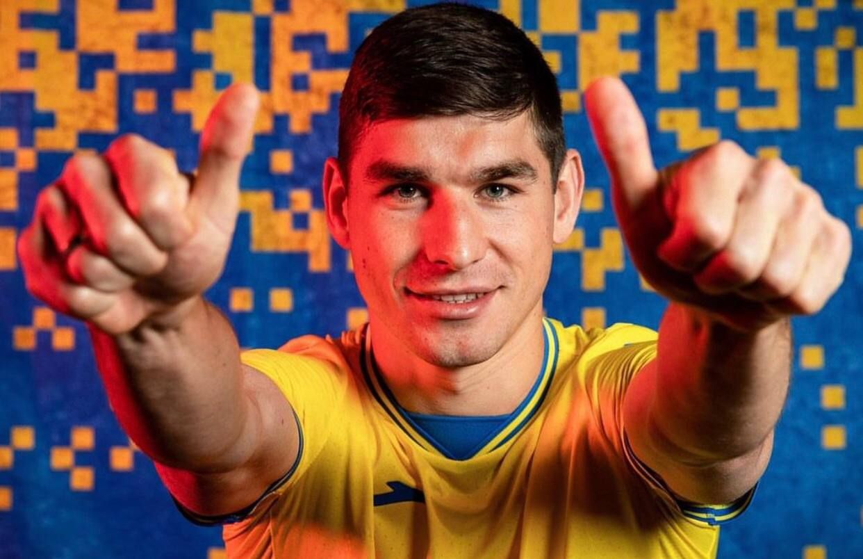 Руслан Малиновский Руслан Малиновский